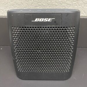Bose Soundlink Color Wireless Portable Bluetooth Speaker Black 415859 Tested
